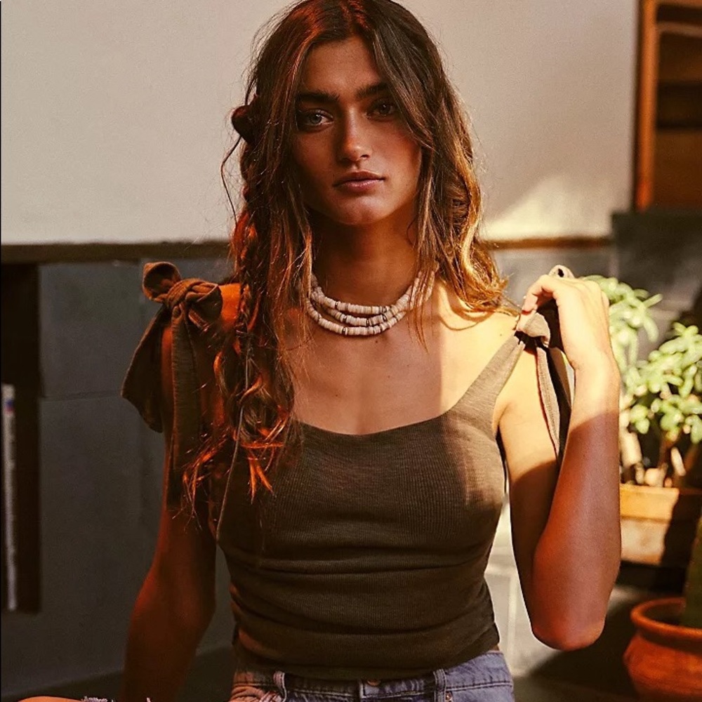 Free People Boulevard tank oregano XS & S